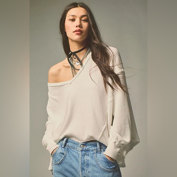 We the free v cut off the shoulder lightweight sheer top size xs - Picture 1 of 6